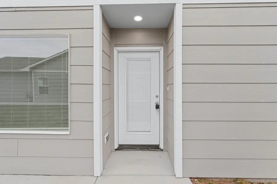 5501 N Colburn, Wichita, KS 67220 - #2
