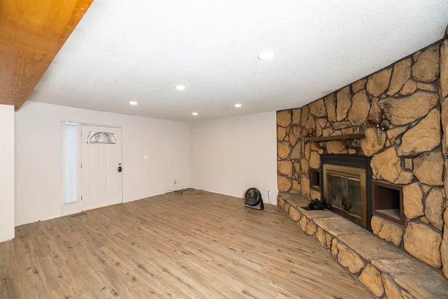 10001 E 103rd, Mulvane, KS 67110 - #3