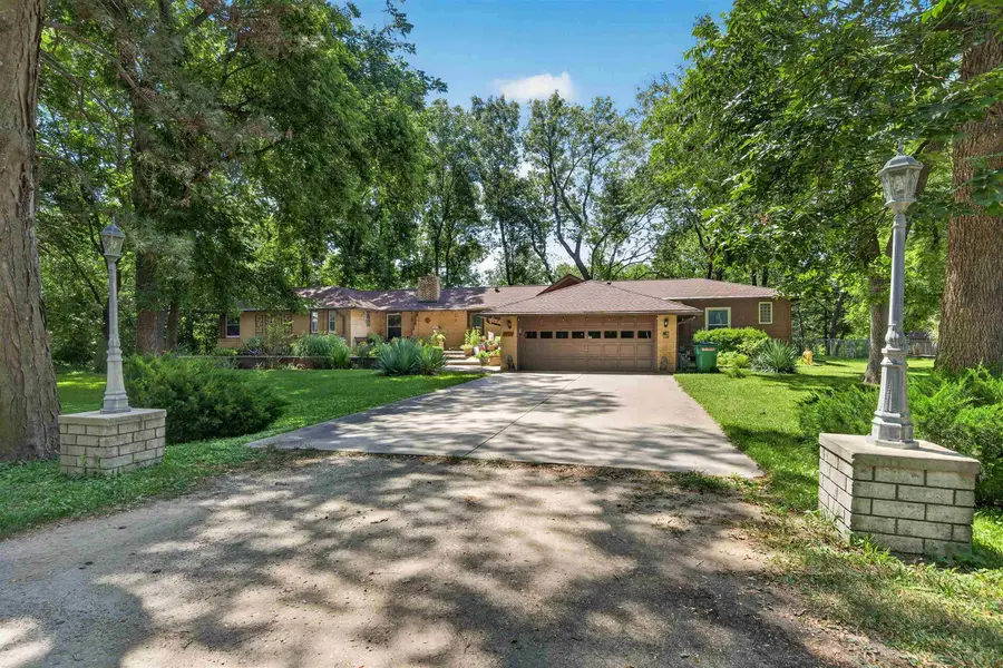 1725 W 27th St N, Wichita, KS 67204 - #3
