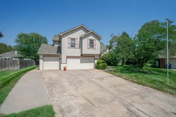 12519 W Hardtner Ct, Wichita, KS 67235
