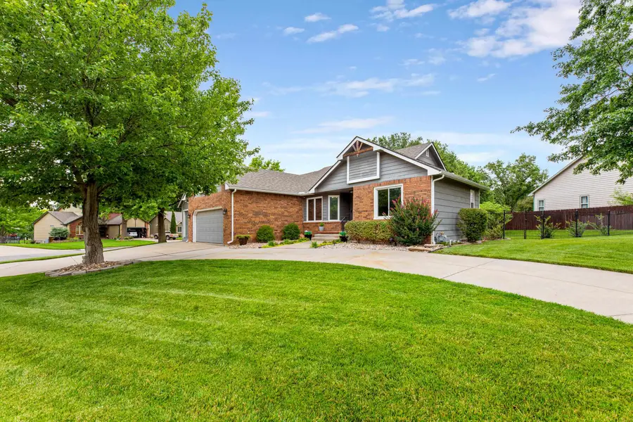 12018 W Rolling Hills St, Wichita, KS 67235 - #2