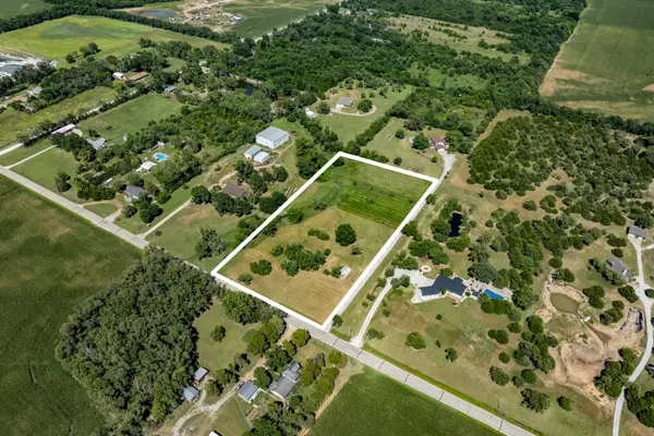 1378 N Hydraulic Rd, Mulvane, KS 67110