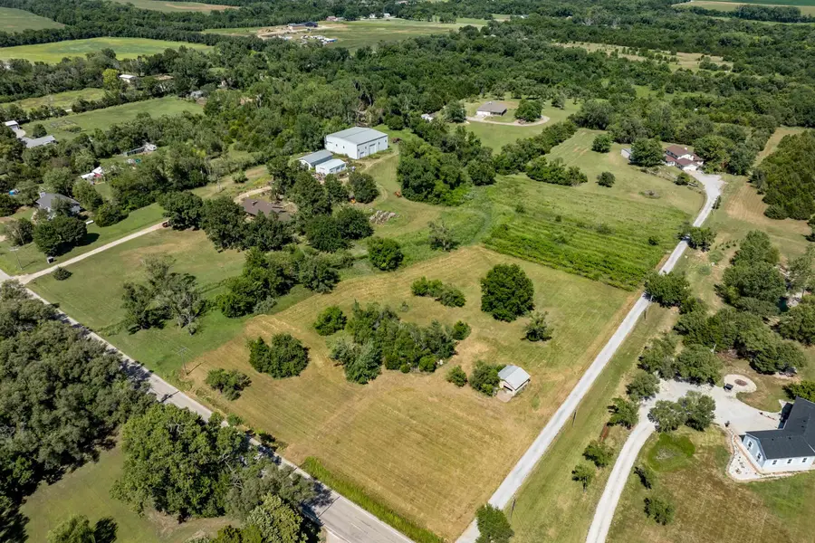 1378 N Hydraulic Rd, Mulvane, KS 67110 - #3