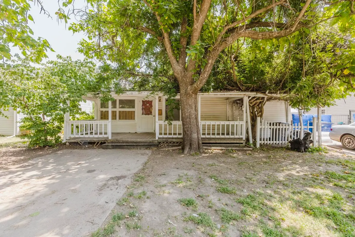 1120 Pineridge St., Wichita, KS 67218 - #1