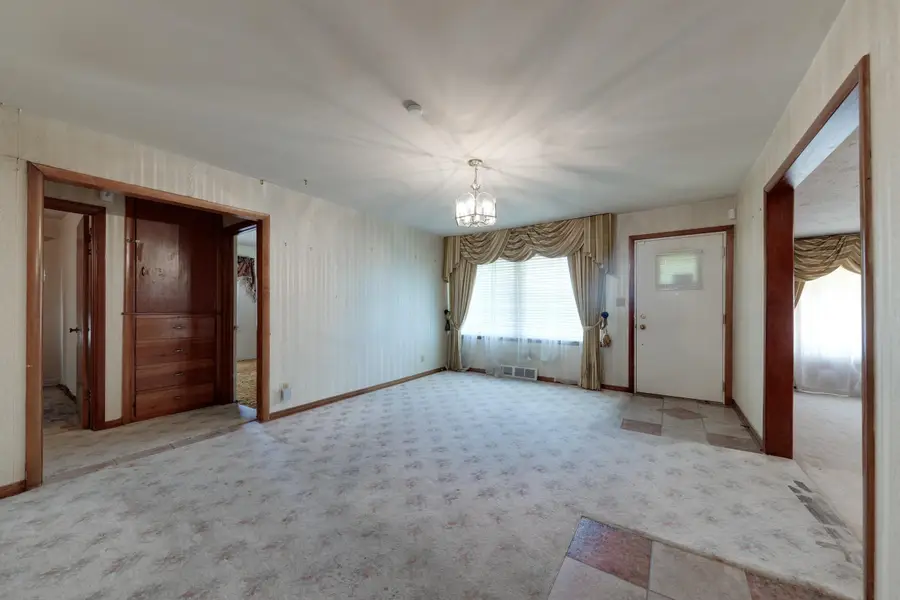 2656 N Poplar St, Wichita, KS 67219 - #3