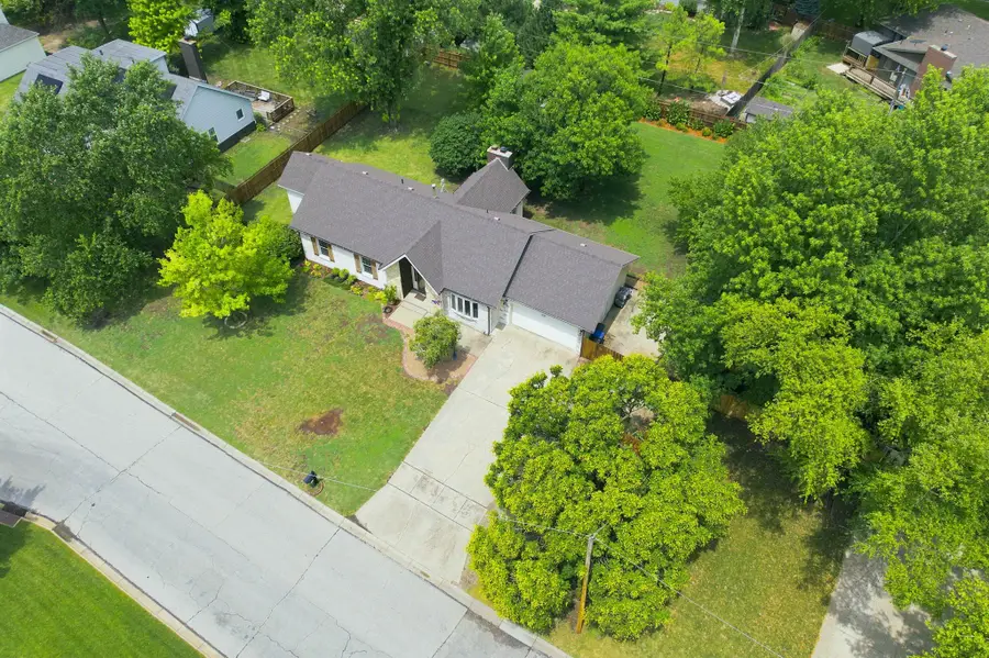 608 E Meadow Rd, El Dorado, KS 67042 - #2