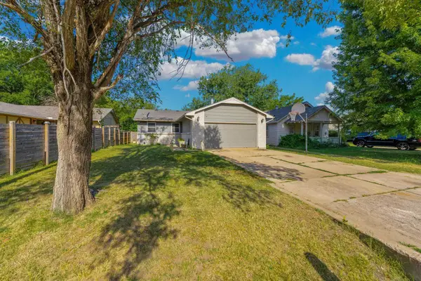 1305 N Sheridan St, Wichita, KS 67203