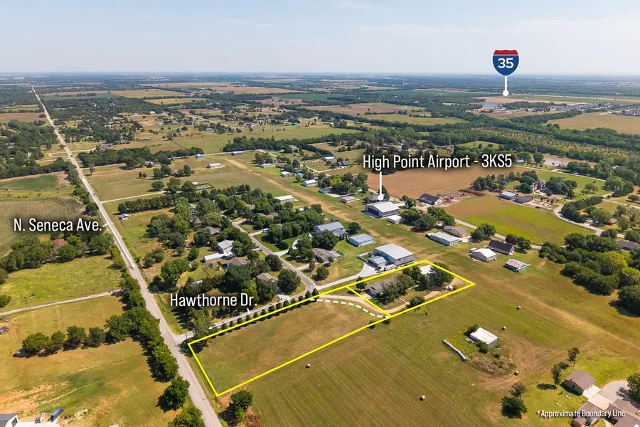 12 N Hawthorne, Valley Center, KS 67147 - #3