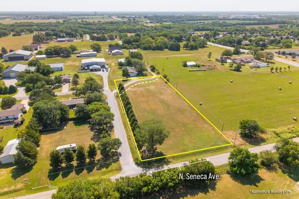 1.3+/- Acres at Hawthorne, Valley Center, KS 67147