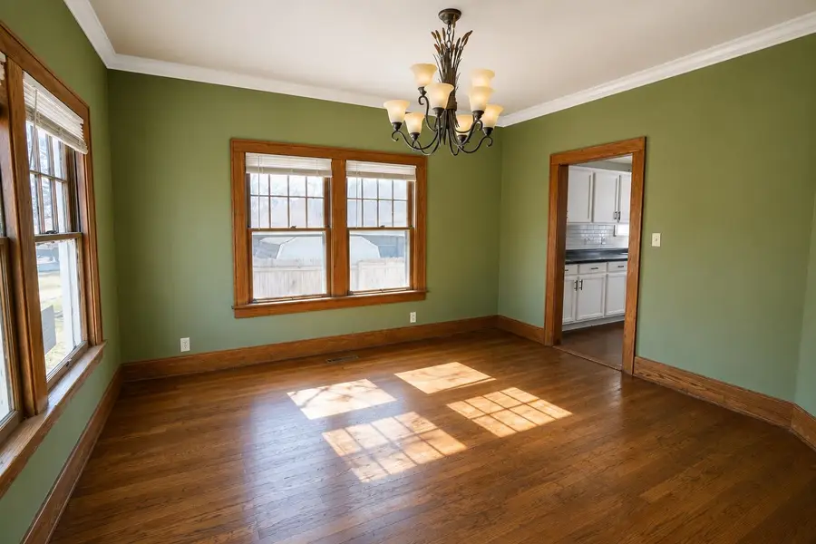 201 Park, Winfield, KS 67156 - #2