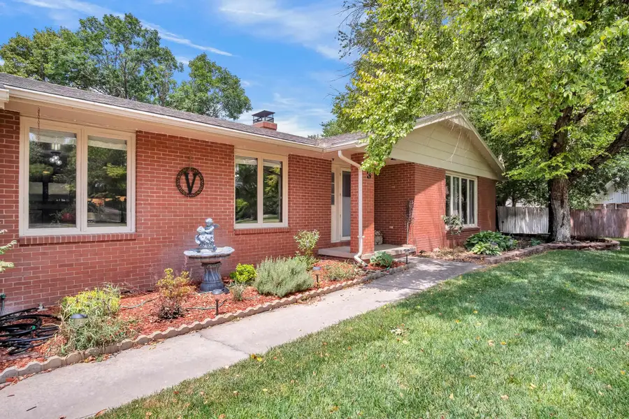 3 Sycamore Ct, Newton, KS 67114 - #3