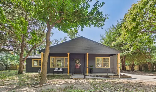 907 N Flora St, Wichita, KS 67212