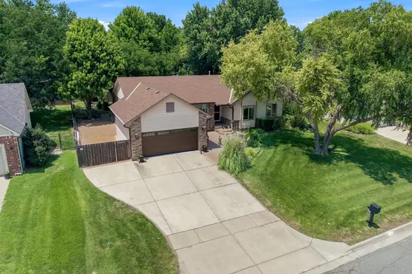 121 S Parkridge, Wichita, KS 67209