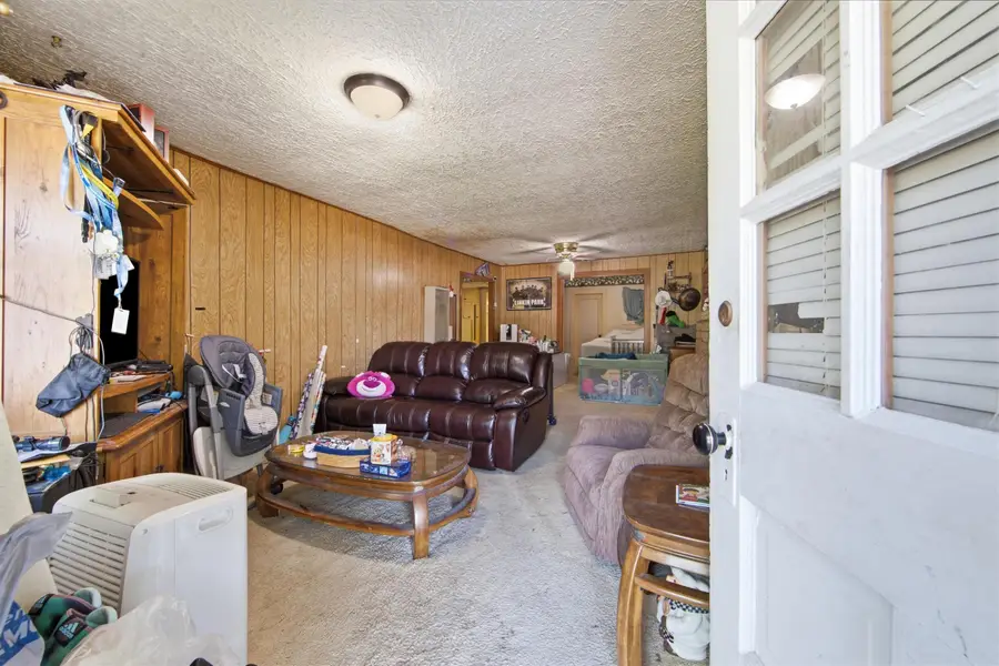 1925 W Mccormick, Wichita, KS 67213 - #3