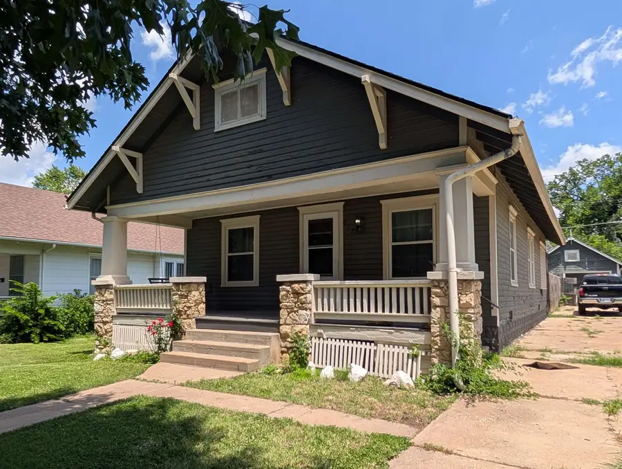 617 N Jefferson, Wellington, KS 67152 - #2