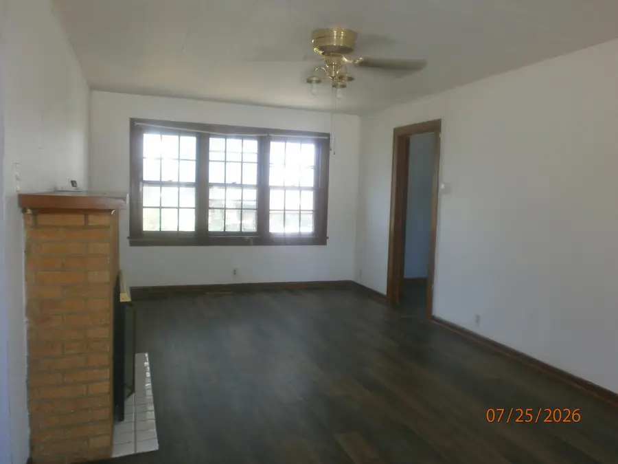1117 W Republic Ave, Salina, KS 67401 - #3