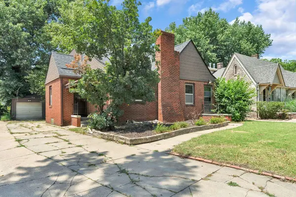 633 S Broadview, Wichita, KS 67218