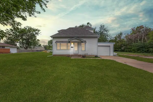 505 Sweezy, Halstead, KS 67056
