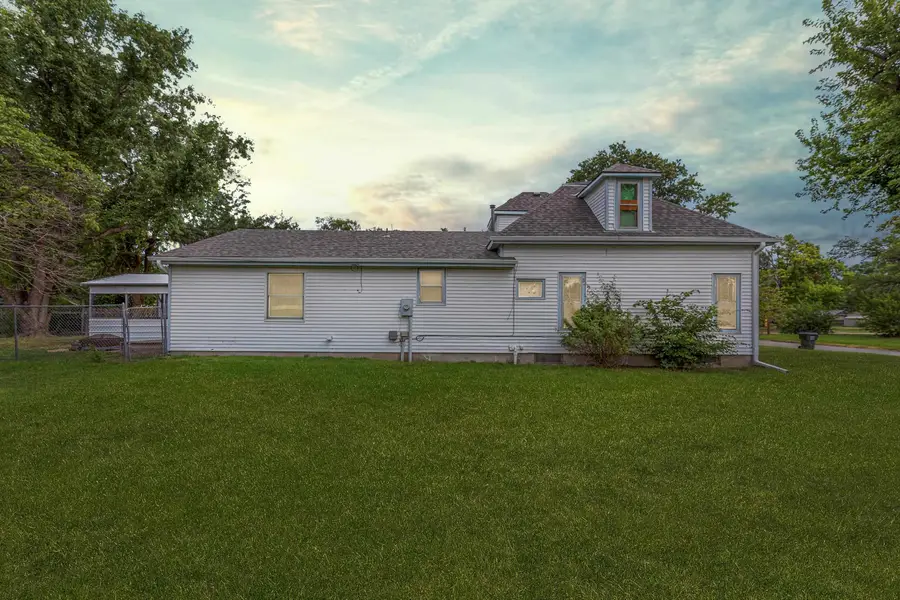 505 Sweezy, Halstead, KS 67056 - #3