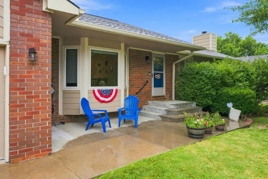 1113 N Ridgecrest, Derby, KS 67037 - #2