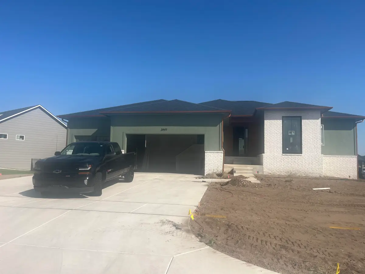 3997 N Estancia Ct, Wichita, KS 67205 - #1