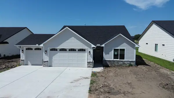 1610 W Appleton St., Valley Center, KS 67147