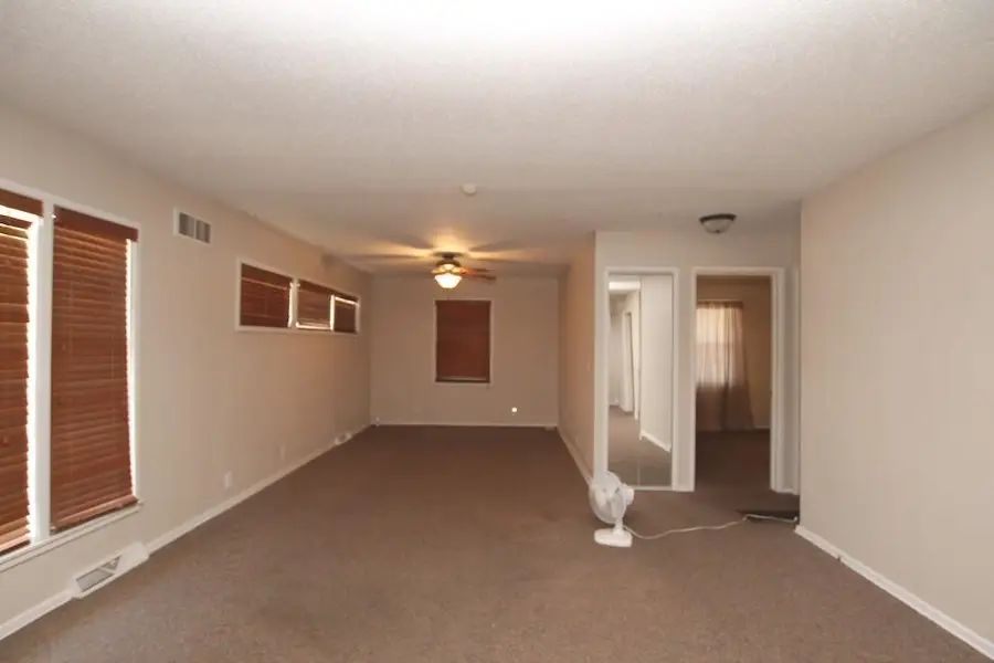 1113 W 27th, Wichita, KS 67204 - #3