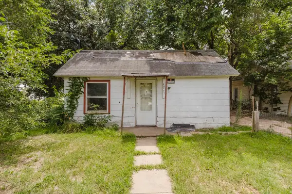 407 E Price, Turon, KS 67583