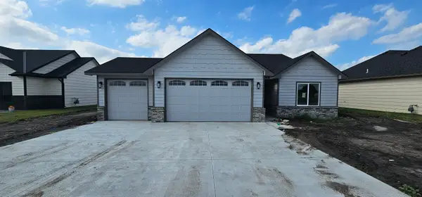 1600 W Appleton St., Valley Center, KS 67147