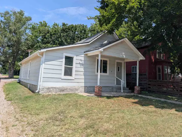 502 E 10th, Newton, KS 67114