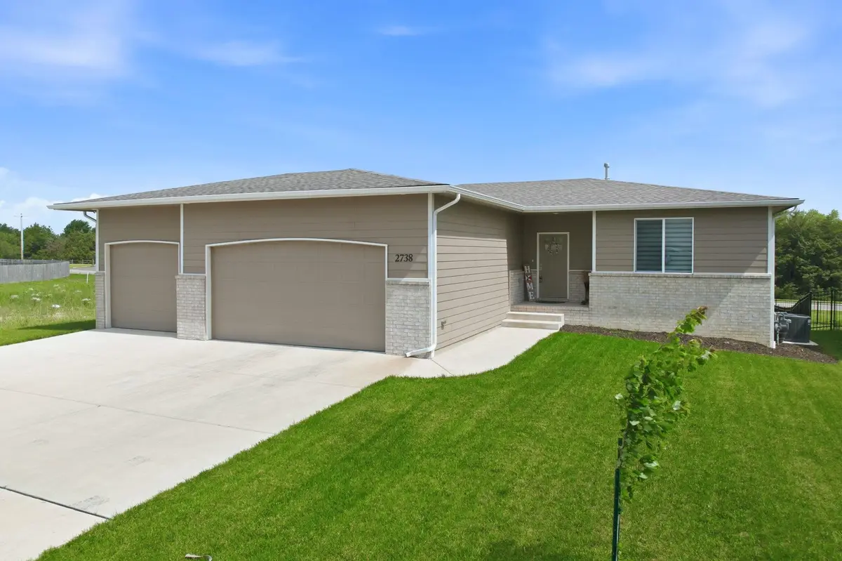 2738 E Ironstone St, Park City, KS 67219 - #1