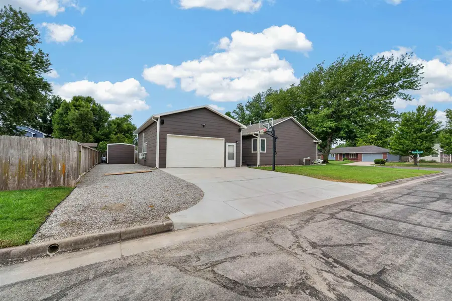 1874 N Woodchuck St, Wichita, KS 67212 - #2