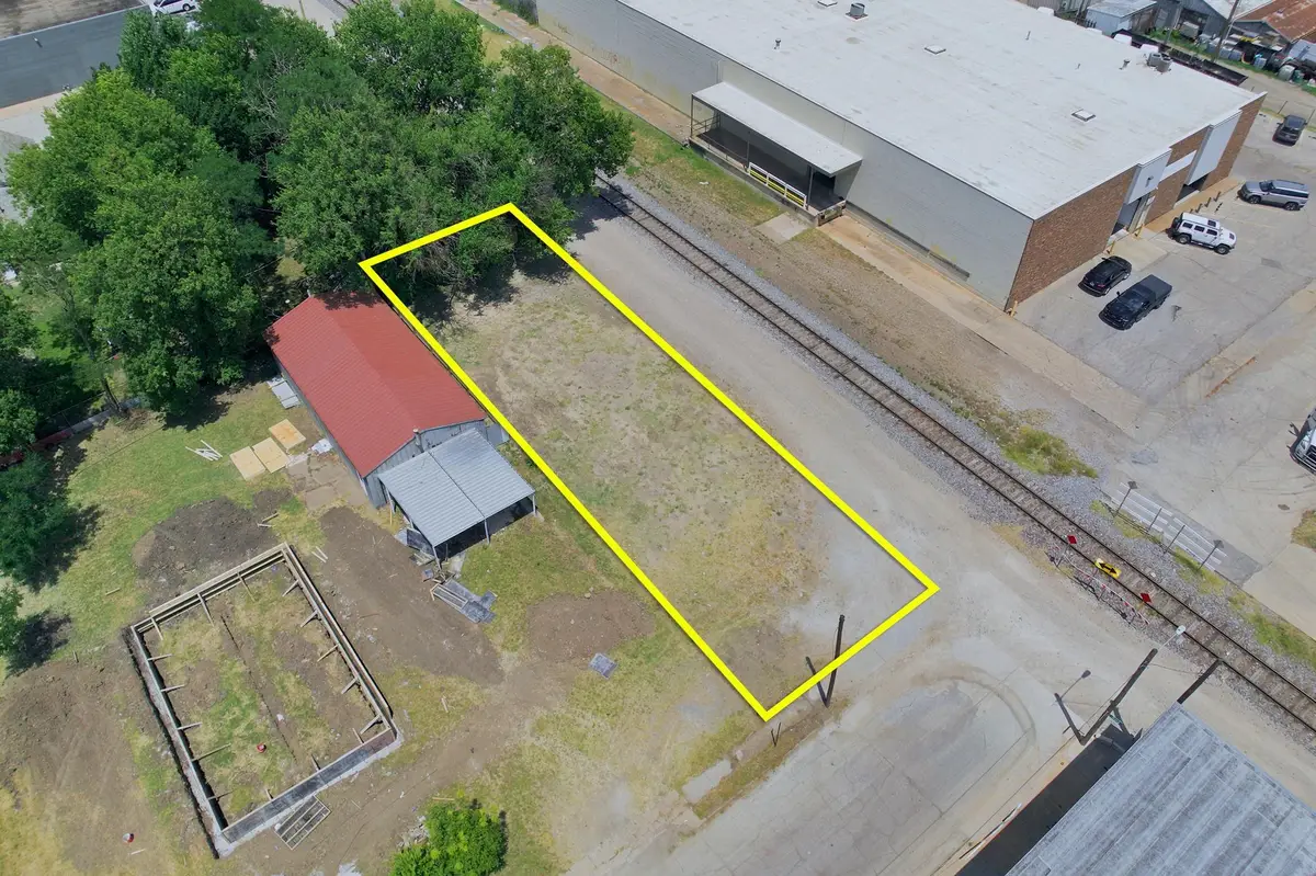 730 E Boston St, Wichita, KS 67211 - #1