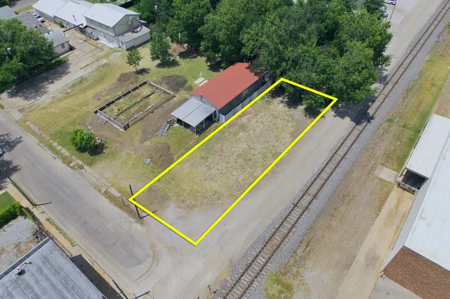 730 E Boston St, Wichita, KS 67211 - #2