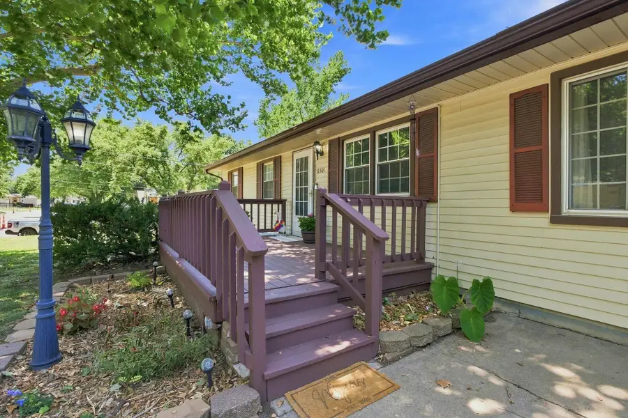 6501 N Randall Dr, Park City, KS 67219 - #2