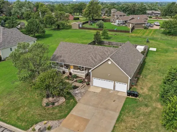 1802 Bluestem Ln., Salina, KS 67401