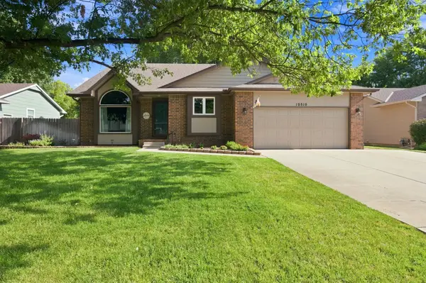 10810 W Rolling Hills, Wichita, KS 67212