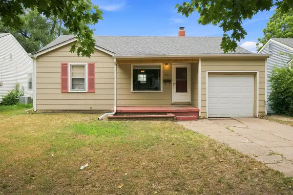 923 N Belmont Ave, Wichita, KS 67208