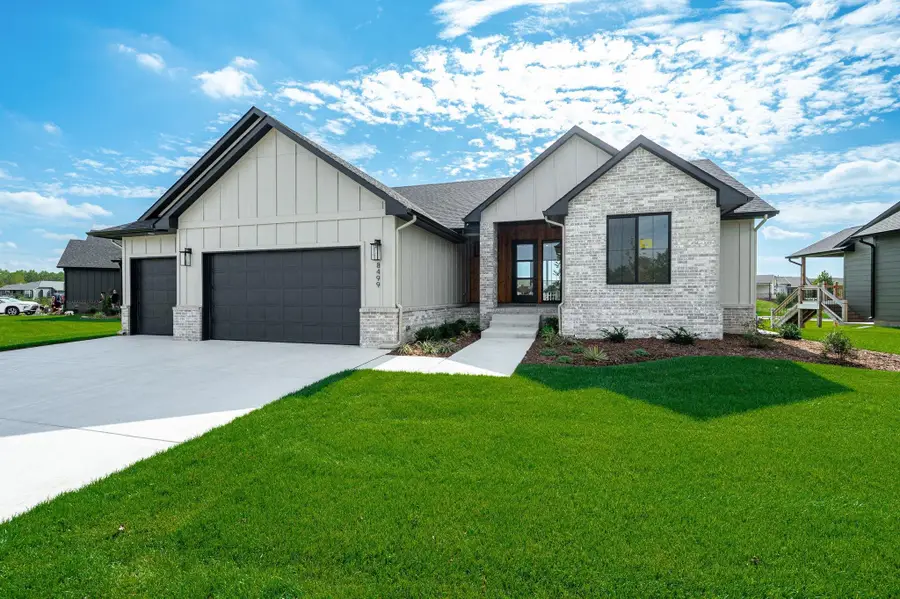 8412 W Pebble St, Maize, KS 67101 - #3