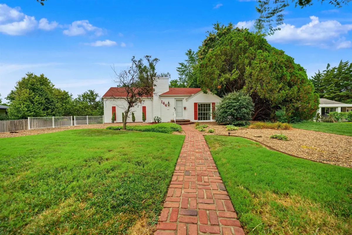 144 Overhill Rd, Salina, KS 67401 - #1