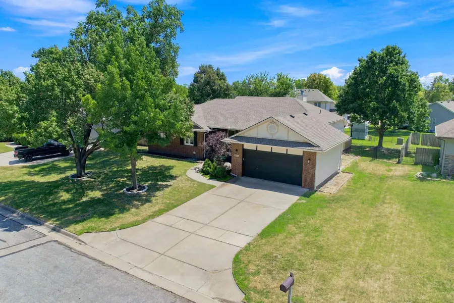 13913 E Spring Valley St, Wichita, KS 67230 - #2