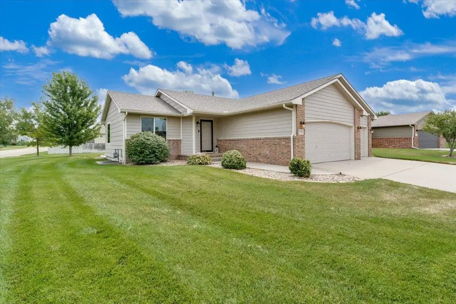 12101 W Jewell Ct, Wichita, KS 67235 - #2