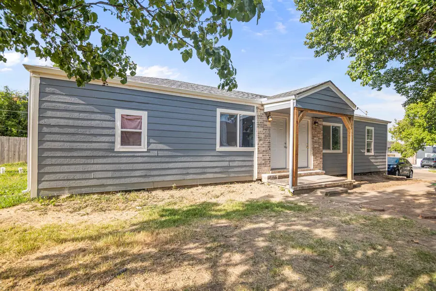1952-1954 N Chautauqua Ave, Wichita, KS 67214 - #2