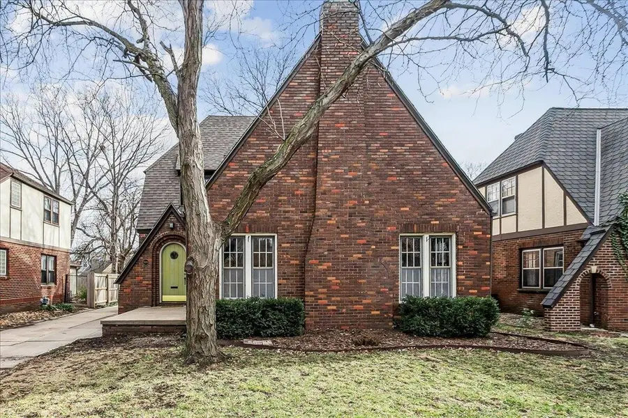 1506 N Woodrow Ave, Wichita, KS 67203 - #2
