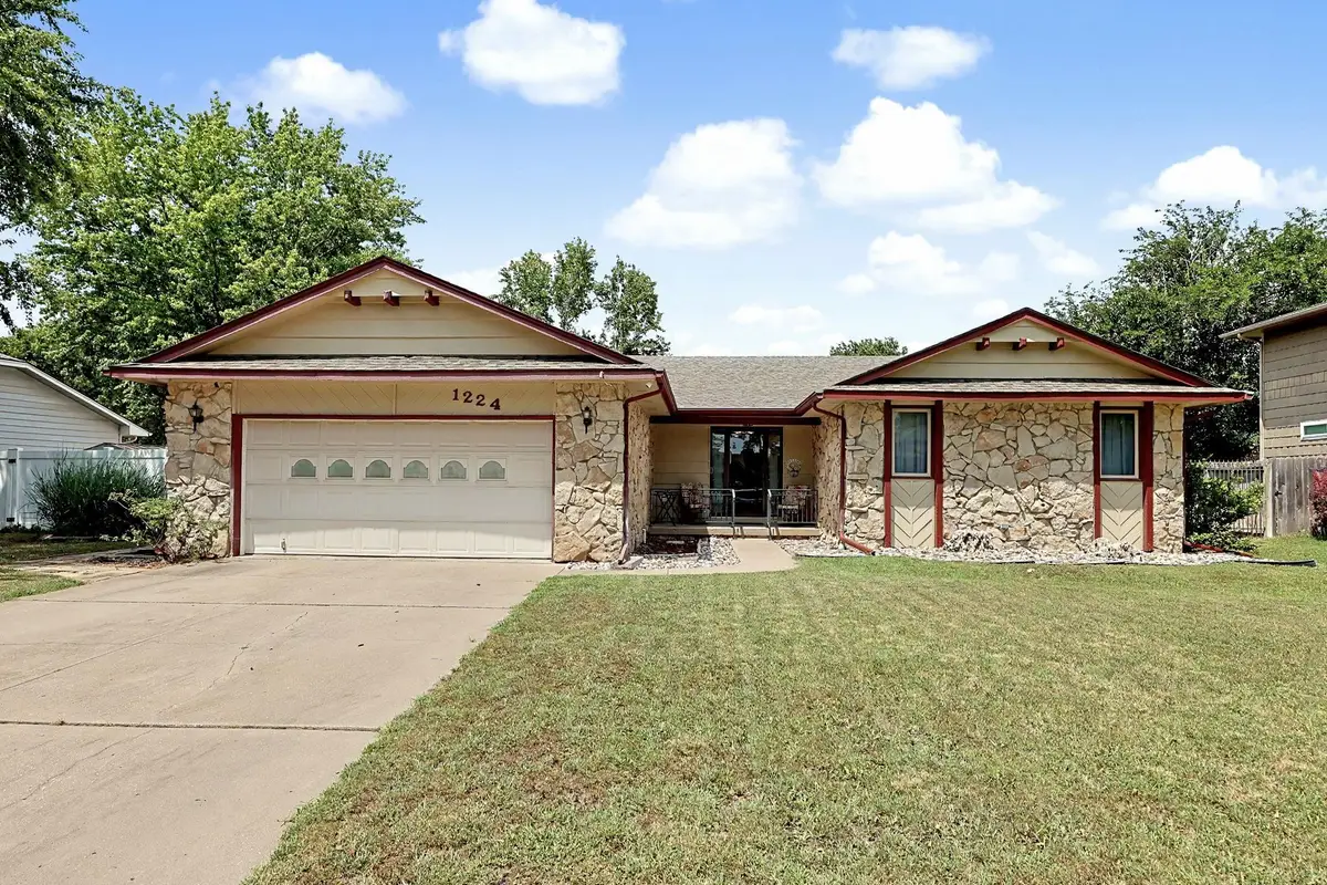 1224 N Armstrong Ct., Derby, KS 67037 - #1