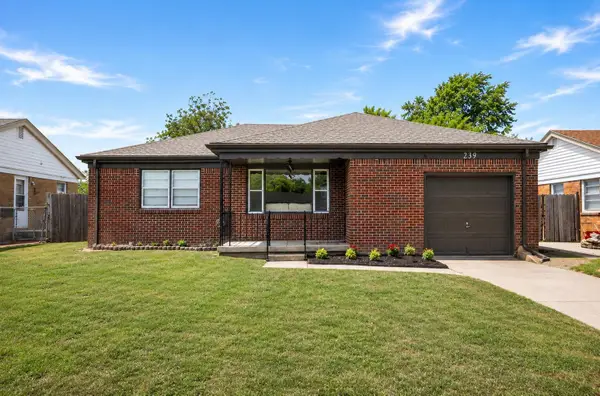 239 Hungerford Ave, Haysville, KS 67060