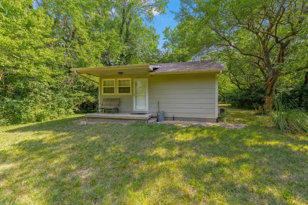 7419 SW Bittersweet Ln, Andover, KS 67002