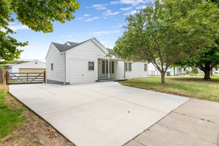 130 S Colorado St, Wichita, KS 67209 - #2
