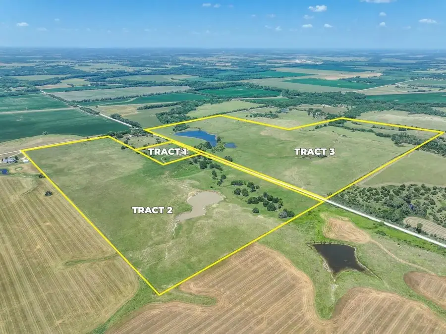 000 SW 200th St, Douglass, KS 67039 - #3