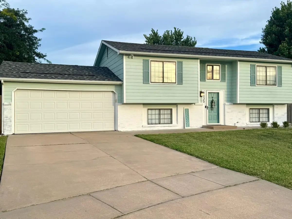 6435 E 32nd Ct N, Wichita, KS 67226 - #1